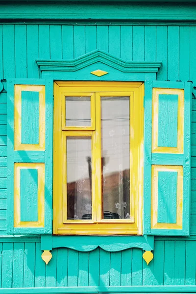 Vintage window and old stone wall — Stockfoto