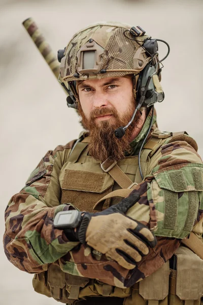 Πορτρέτο του το ranger ειδικές δυνάμεις σε πεδίο μάχης — Φωτογραφία Αρχείου
