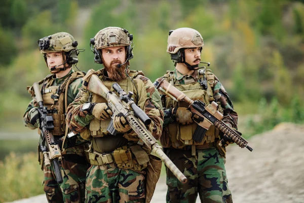 Amerikanske soldater under den militære operasjonen – stockfoto