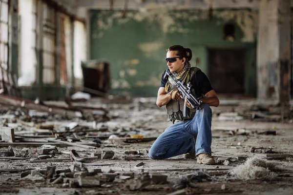 Contratante militar privado durante a operação especial — Fotografia de Stock