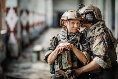 Ranger ve eşi, savaş alanı