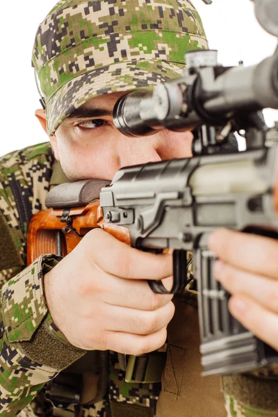 Contratante militar privado com rifle sniper . — Fotografia de Stock