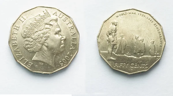 Dinheiro velho, moedas de diferentes países do mundo, dinheiro do mundo, — Fotografia de Stock