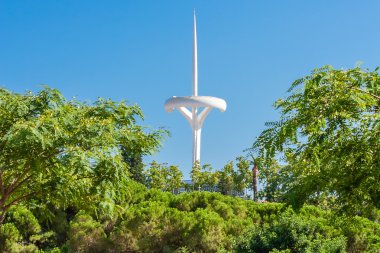 Barcelona, İspanya - 24 Temmuz 2013: Tv Kulesi Mount Montjuic üzerinde