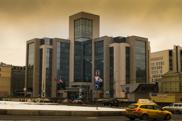 Газпром офісної будівлі в Москві на м'ясника зимові — стокове фото