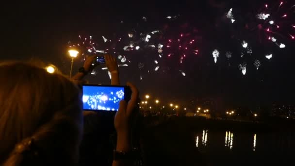 Fyrverkerier i Moskva-världen världen — Stockvideo