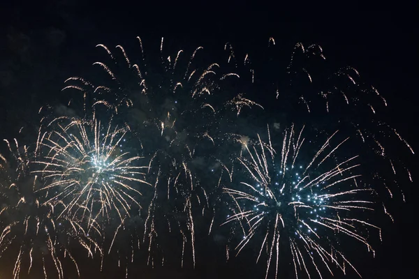 Fireworks uygulamasında Moskova-dünya