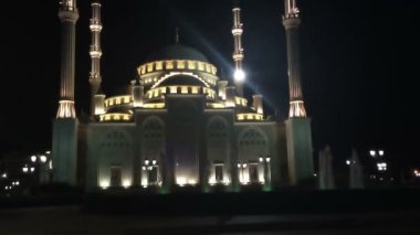 Grozny - Çeçenistan'da kalp ws.Mosque