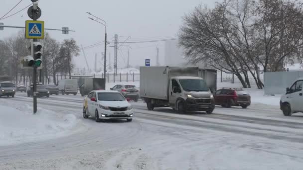 Calle después de nevadas en Moscú — Vídeos de Stock