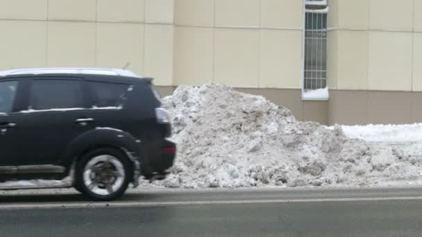 Excavadora de limpieza de nieve — Vídeos de Stock