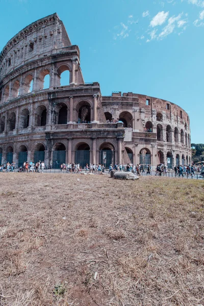 Colosseum Summer Day Rome Italy View Ancient Roman Colosseum Vertical — Stock Photo, Image