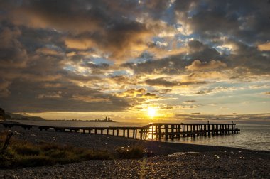 eski deniz İskelesi