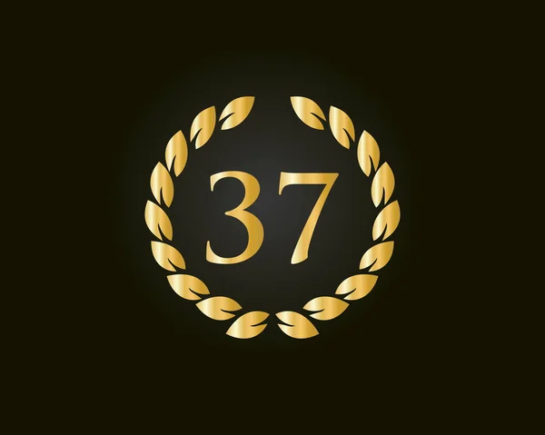 37Th Anniversary Ring Logo Template 37Th Years Anniversary Logo Golden — Stock Vector
