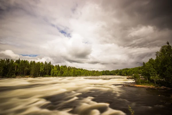 Free Flowing River — Stock Photo, Image