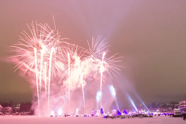 Pink Fireworks on Frozen River — Stock Photo, Image