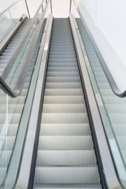 Yürüyen merdiven çifti