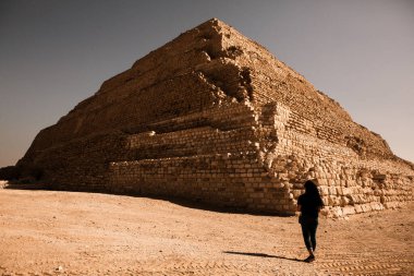 Ünlü Mısır Giza Piramitleri. Mısır 'da manzara. Çölde piramit. Afrika. Dünyanın Mucizesi