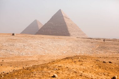 Ünlü Mısır Giza Piramitleri. Mısır 'da manzara. Çölde piramit. Afrika. Dünyanın Mucizesi