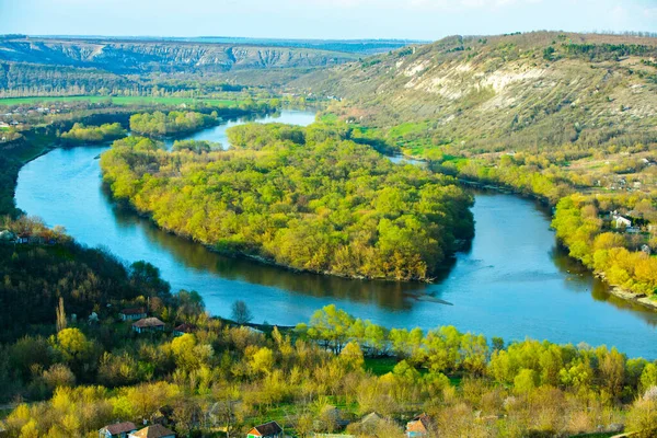 Vackert Landsbygdslandskap Europa Fantastisk Natur Våren Landskap Med Grönt Gräs — Stockfoto