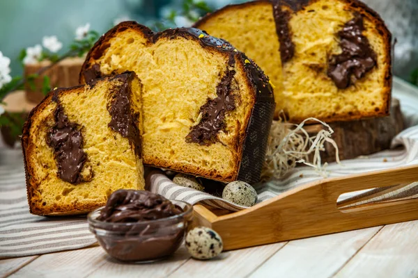 Panettone Egy Olasz Típusú Édes Kenyér Frissen Sült Édes Fonott — Stock Fotó