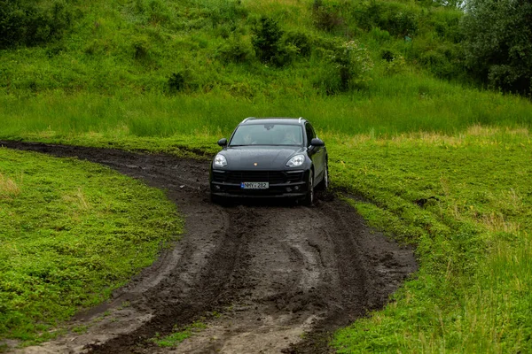 Chisinau Moldova June 2021 Porsche Macan Road Racing Full Mood — Stock Photo, Image