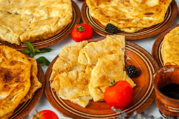 Traditional Fried Pies Romania Potatoes Cheese Cabbage Romanian Food — Stock Photo, Image