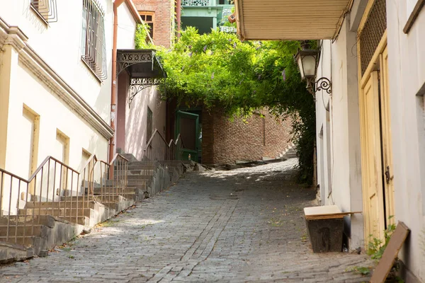 Старый Город Тбилиси Красочными Улицами Фасадами Красивая Страна Грузия Летом — стоковое фото