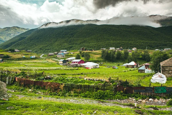 Een Prachtige Landschapsfotografie Met Oud Dorp Usghuli Kaukasus Georgië — Stockfoto