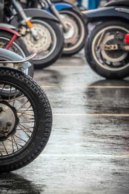 ULIYANOVSK, Rusya 15. - 10. 2016 yılı. Motoseason-2016 'nın kapanışı, Ulyanovsk, Akvamoll Zasviyazhie' nin önündeki meydanda. Yaşam biçimi