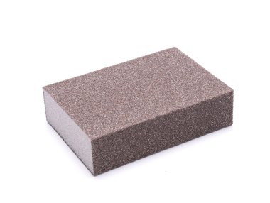 Beyaz arka plan üzerinde izole aşındırıcı çark