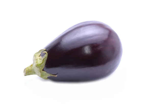 Färska aubergine — Stockfoto