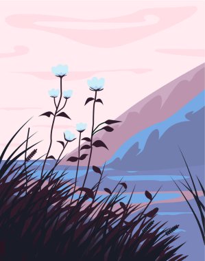 Dağların ve göllerin arka planında çiçekler. Güzel bir manzara. Dağ çiçekleri ile manzara.