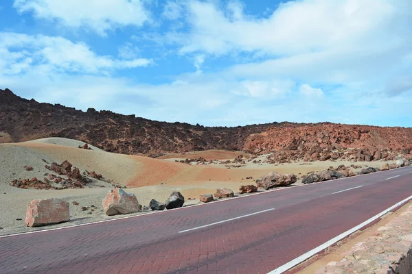 Wulkaniczny krajobraz na teide, Teneryfa, Wyspy Kanaryjskie, Hiszpania — Zdjęcie stockowe