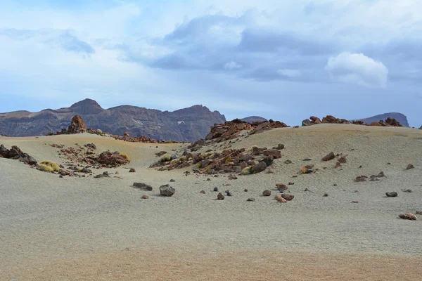 Volkanik manzara üzerinde teide, tenerife, Kanarya Adaları, İspanya — Stok fotoğraf