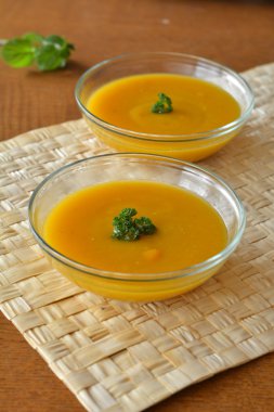 Cam kase kabak Creme çorbası