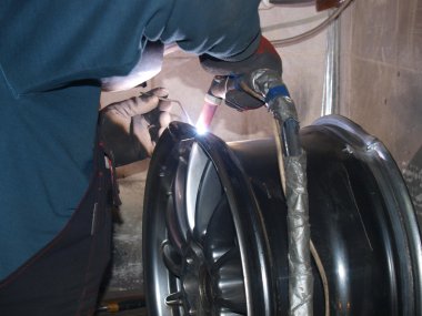 Argon-ark kaynak, titanyum disk, onarım