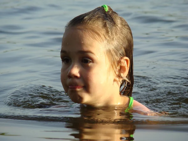 Niño Bañándose Chorro Del Río Aprender Nadar —  Fotos de Stock