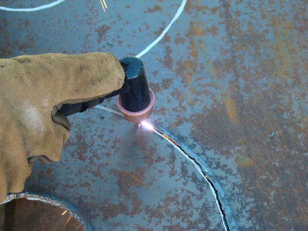 Hand Plasma Schneidmaschine Nahbetrieb lizenzfreie Stockbilder