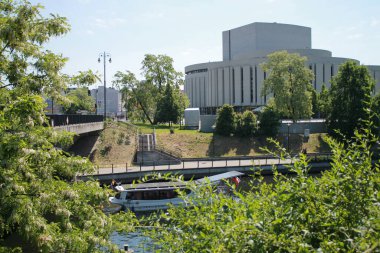 Bydgoszcz şehir manzarası Byrda nehrinin farklı kıyılarından