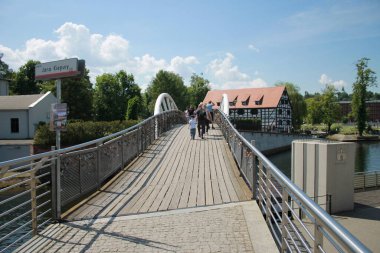 Bydgoszcz şehir manzarası Byrda nehrinin farklı kıyılarından