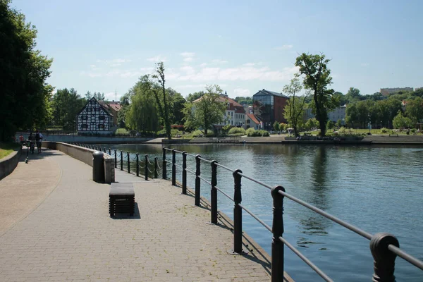 Vista Bydgoszcz Cidade Margens Diferentes Rio Byrda — Fotografia de Stock