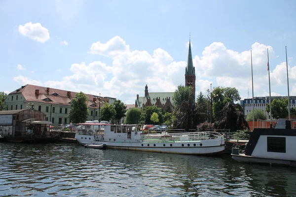 Vista Bydgoszcz Cidade Margens Diferentes Rio Byrda — Fotografia de Stock