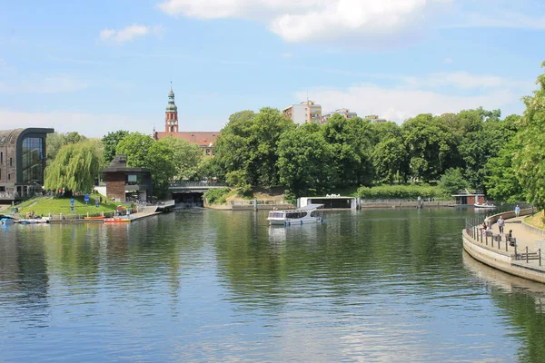 Vista Bydgoszcz Cidade Margens Diferentes Rio Byrda — Fotografia de Stock