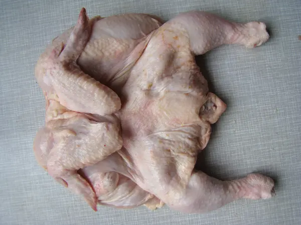 Pollo Fresco Eviscerado Espera Preparación Dieta — Foto de Stock