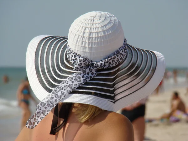 Hut Strand Schließt Vor Der Sonne Verschiedene Strandhüte Bedecken Den — Stockfoto