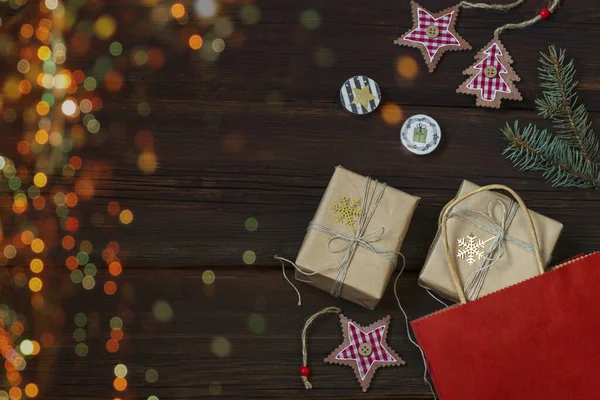 Compras Natal Saco Papel Vermelho Presente Com Caixas Papel Kraft — Fotografia de Stock