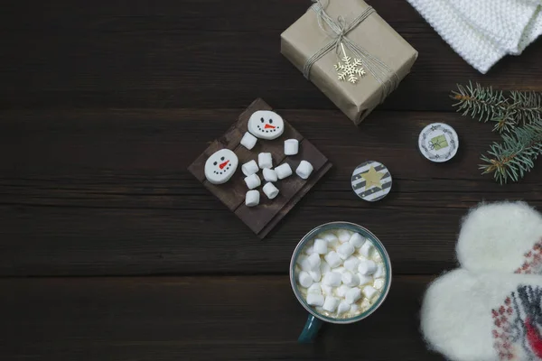 Tarjeta Año Nuevo Navidad Copa Bebida Caliente Con Malvaviscos Manoplas — Foto de Stock