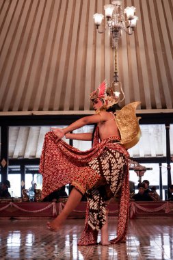 Wayang Wong Mahabharata 'dan Dynamic Dasalengkara Poz Royal Palace Hall, Yogyakarta City, Endonezya, 7 Ekim 2023