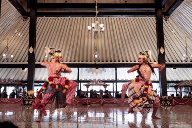 Dasakendra Düellosu 'ndan Wayang Wong 7 Ekim 2023' te Kraton Yogyakarta Sarayı 'ndaki Mahabharata Dans Tiyatrosu' ndan Setyaki 'ye karşı.