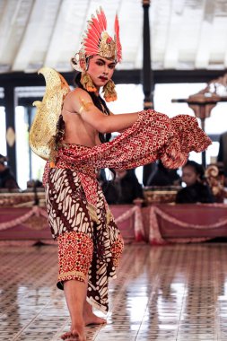 Dasalengkara Dans Tekniği Wayang Wong Mahabharata Performansı Kraton Yogyakarta Sarayı, Yogyakarta, Endonezya, 7 Ekim 2023